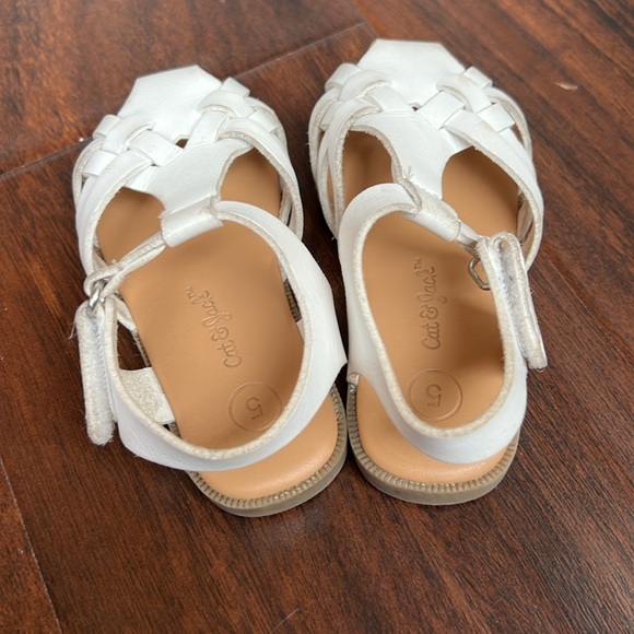 Cat & Jack toddler sandals - Picture 2 of 4